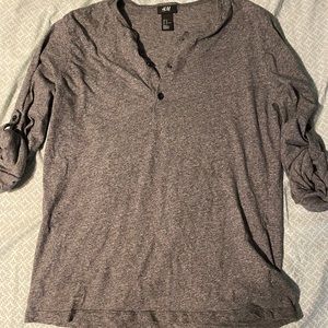H&M tee